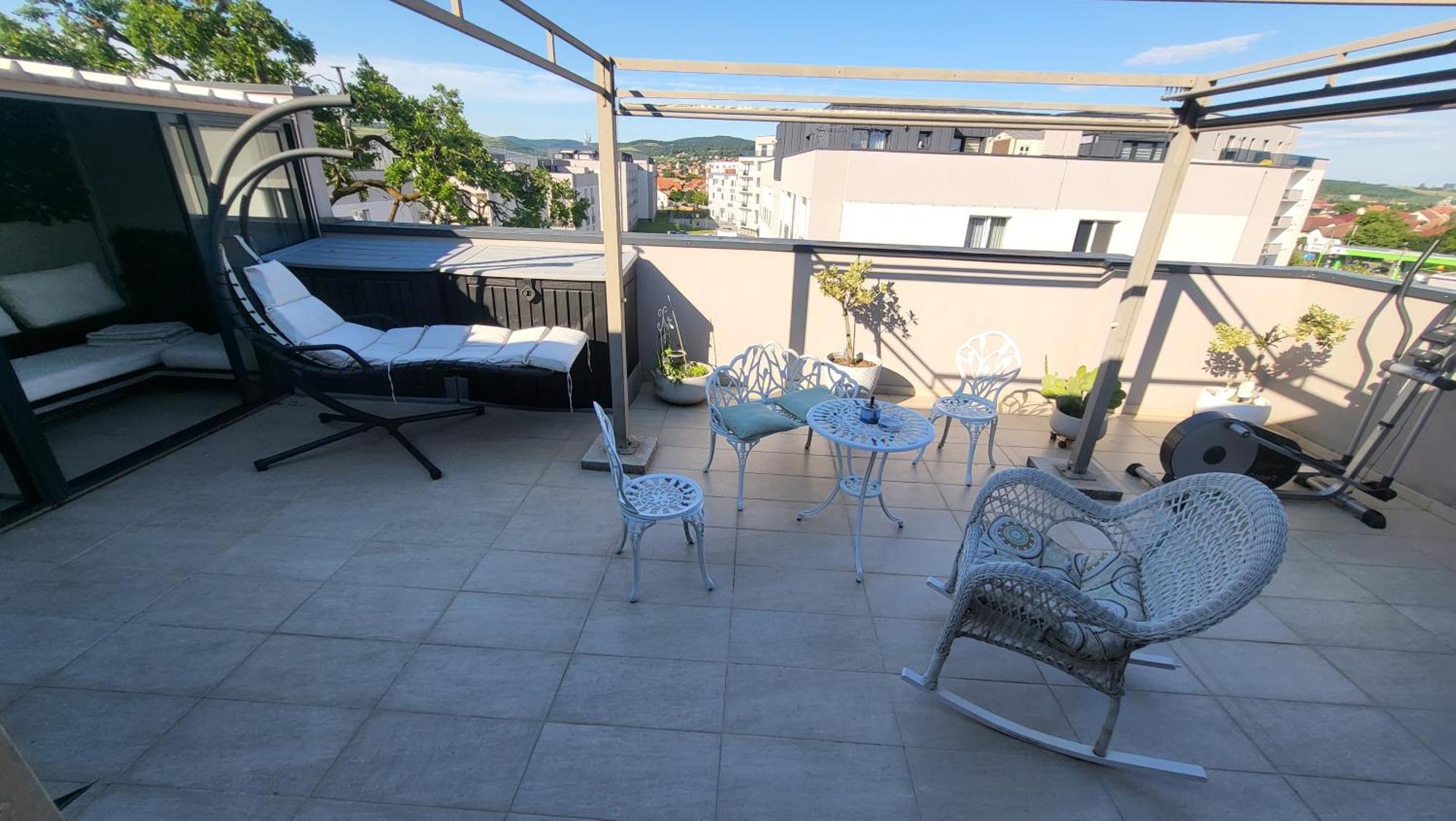 Sibiu Bach Penthouse Apartman Kültér fotó